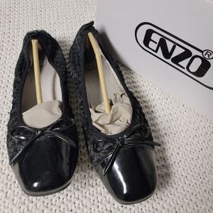 ENZO Black Satin and Patent Toe Cap Ballet Flats